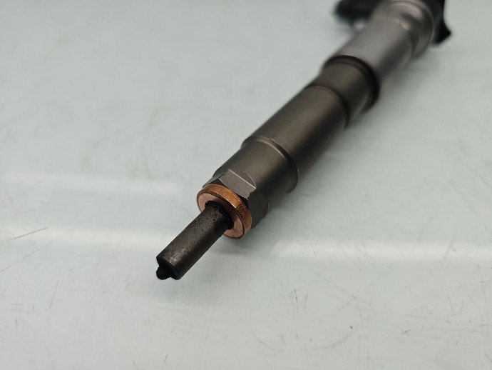 Injector Opel Vivaro (F7) [Fabr 2001-2013] 0445115007, 82409398 2.0 dCi M9R-J8 110KW / 150CP