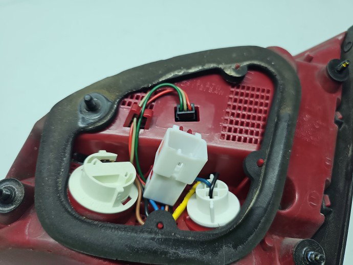 Stop haion stanga KIA Ceed (JD) [Fabr 2012-2018] Sedan OEM