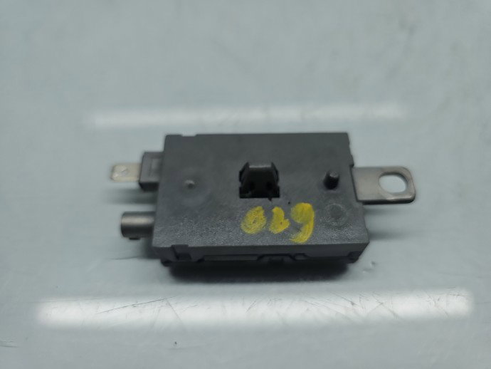 Amplificator antena Ford Kuga II [Fabr 2012-prezent] 7CP1-18C847-HA