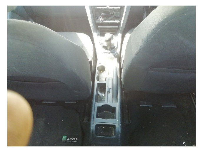 Consola centrala Skoda Octavia 2 facelift 1.9 TDI OEM 2004-2013