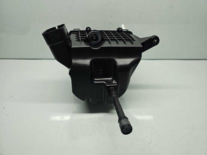 Carcasa filtru aer Skoda Fabia 2 (5J, 542) [Fabr 2007-2014] 6R0129601C 1.6 TDI CAYC 77KW / 105CP