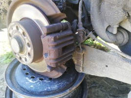 Etrier dreapta spate Skoda Octavia 2 1.9 TDI OEM 2004-2013