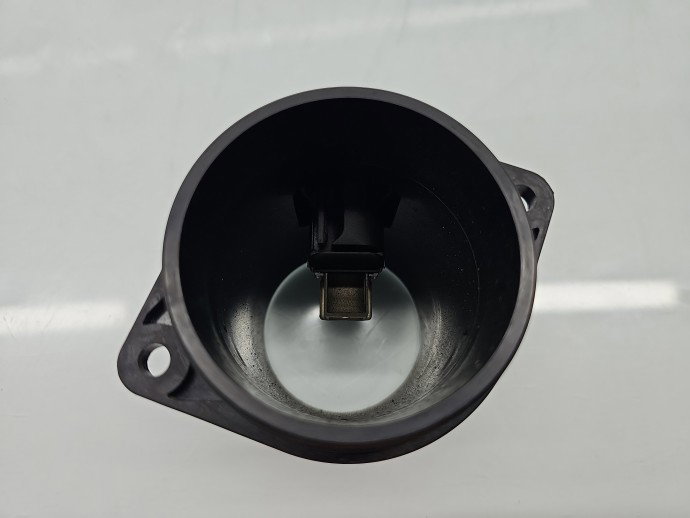 Debitmetru aer Nissan Qashqai [Fabr 2007-2014] 8200682558 1.6 dCi R9M4022 96KW / 130CP