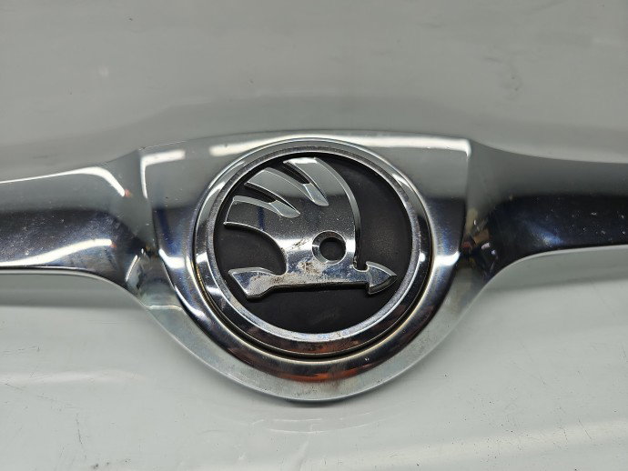 Ornament bara fata Skoda Fabia 2 (5J, 542) [Fabr 2007-2014] Hatchback 5J0853633C