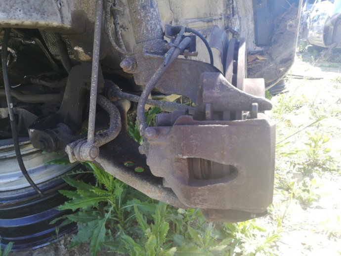 Etrier stanga fata Skoda Octavia 2 1.9 TDI OEM 2004-2013