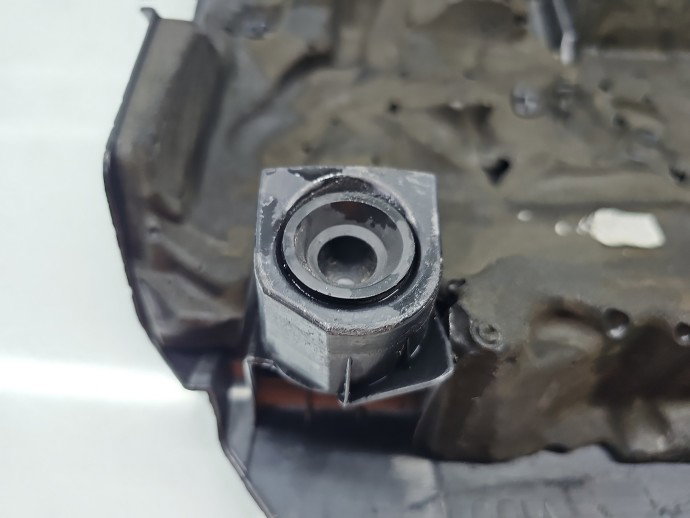 Capac motor Volkswagen Golf 7 (5G) [Fabr 2014-prezent] 04L103925K 2.0 TDI CRBC 110KW / 150CP