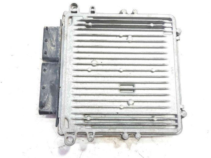 Calculator motor ECU A6421505979 Mercedes Clasa ML (W164) [Fabr 2005-2012] 3.0 CDI