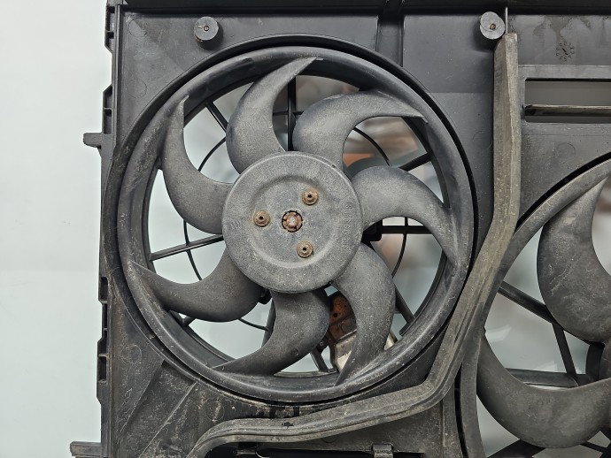 Electroventilator Volkswagen Touareg (7LA, 7L6) [Fabr 2003-2010] 7L0121203 3.0 TDI BKS 165KW / 224CP