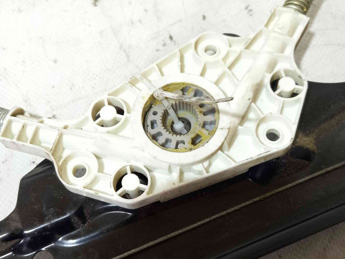 Macara geam dreapta fata OEM Bmw 5 (E60) [Fabr 2004-2010]