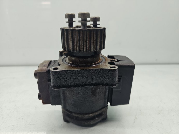 Pompa inalta presiune Seat Leon (1P1) [Fabr 2005-2011] 03L130755E 1.6 TDI CAYC 77KW / 105CP
