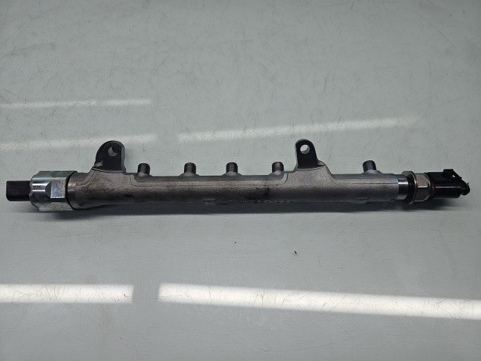 Rampa injectoare Seat Leon (1P1) [Fabr 2005-2011] 03L130089B 1.6 TDI CAYC 77KW / 105CP