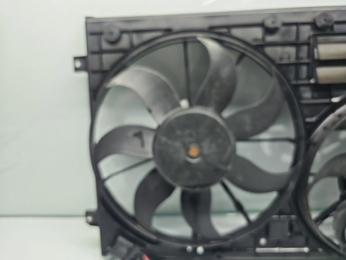 Electroventilator Volkswagen Passat B7 (362) [Fabr 2010-2014] 1K0121207BC 1.6 TDI CAYC 77KW / 105CP