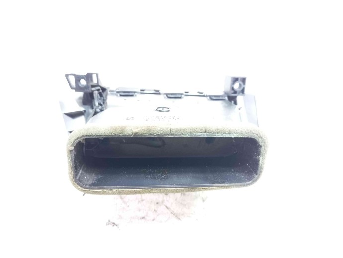 Grila aerisire dreapta 9112202 Bmw 5 (E60) [Fabr 2004-2010] 