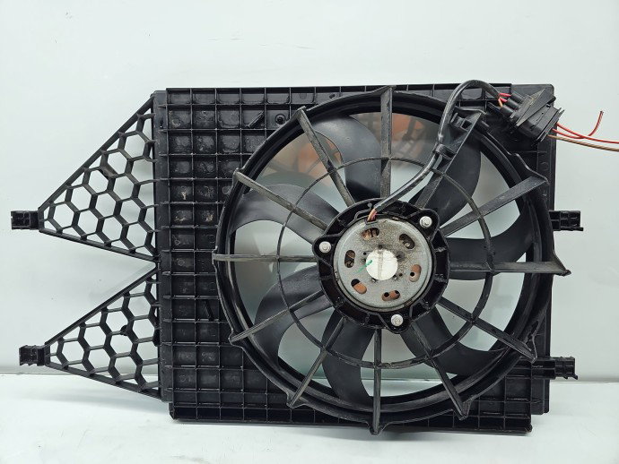 Electroventilator Seat Ibiza 5 (6J5) [Fabr 2008-2017] 6R0121207A 1.6 TDI CAYC 77KW / 105CP