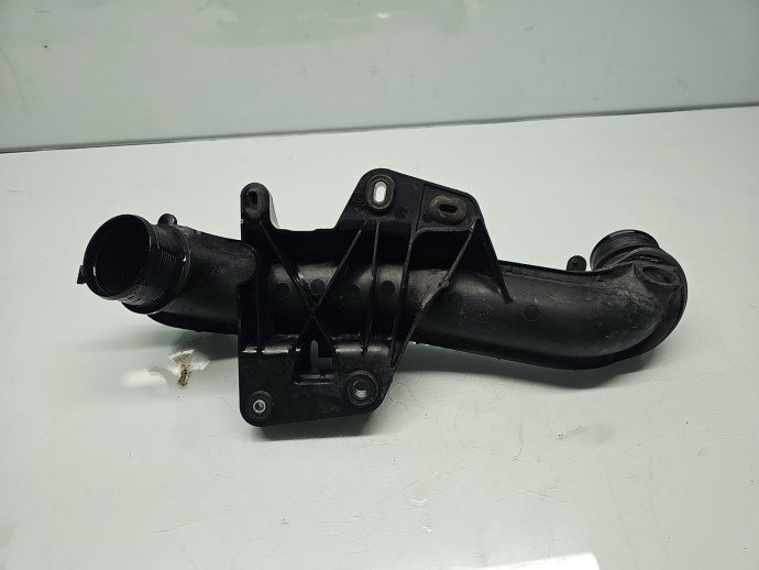 Tub intercooler AUDI A5 (8T3) [Fabr 2007-2015] 8K0145673L 2.0 TDI CAGA 105KW / 143CP