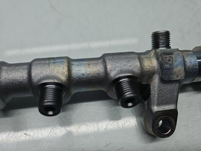 Rampa injectoare AUDI A5 (8T3) [Fabr 2007-2015] 03L130089Q 2.0 TDI CGLC 130KW / 177CP