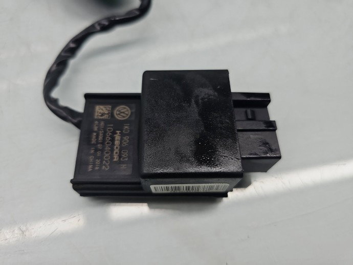 Releu pompa combustibil Skoda Rapid (NH3) [Fabr 2012-2019] 1K0906093H