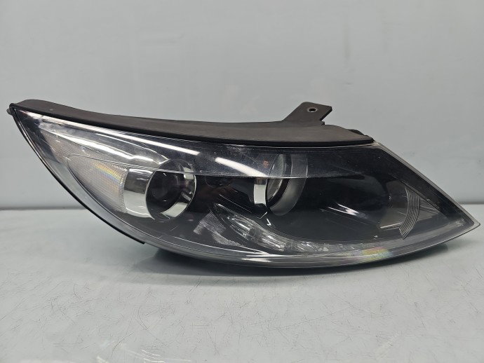 Far dreapta KIA Sportage III [Fabr 2010-2016] SUV Facelift 92102-3U270