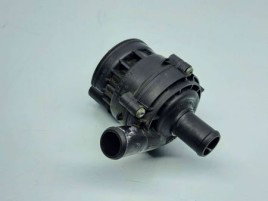 Pompa recirculare apa Mercedes S (W221) 3.2cdi, A2118350364