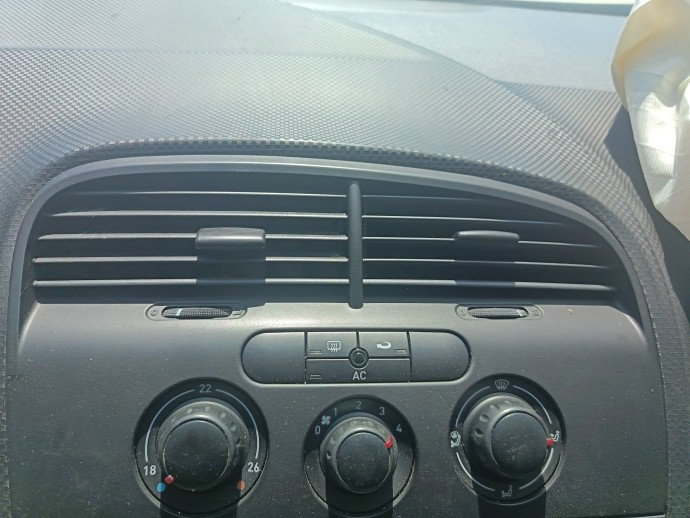 Grila aerisire centrala Seat Altea (5P1) [Fabr 2004-2010] OEM