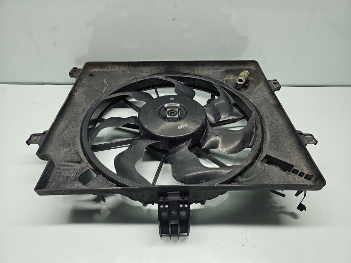 Electroventilator KIA Ceed (JD) [Fabr 2012-2018] OEM 1.6 CRDI D4FB 94KW / 128CP