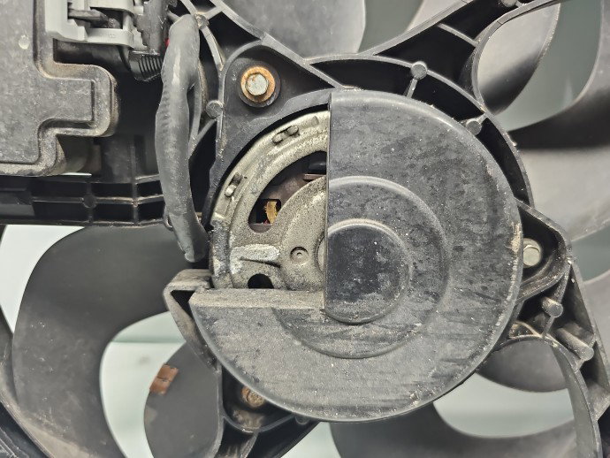Electroventilator Volvo V40 II [Fabr 2013-2019] 31319165 1.6 D4162T 84KW / 115CP