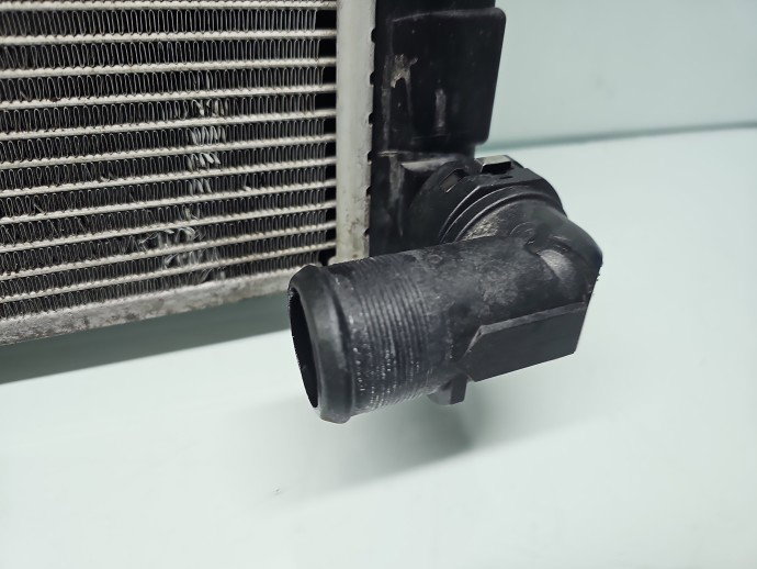 Radiator apa KIA Ceed (JD) [Fabr 2012-2018] OEM 1.6 CRDI D4FB 94KW / 128CP