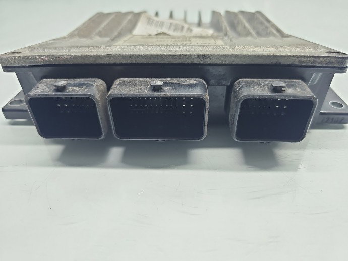 Calculator motor ECU Renault Kangoo 2 [Fabr 2008-prezent] 8200911560 1.5 dCi K9K-704 85KW / 105CP