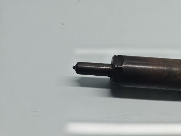 Injector Renault Kangoo 2 [Fabr 2008-prezent] 166001137R 1.5 dCi K9K-704 85KW / 105CP