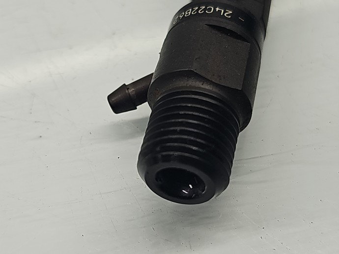 Injector Renault Kangoo 2 [Fabr 2008-prezent] 8200421897 1.5 dCi K9K-704 85KW / 105CP