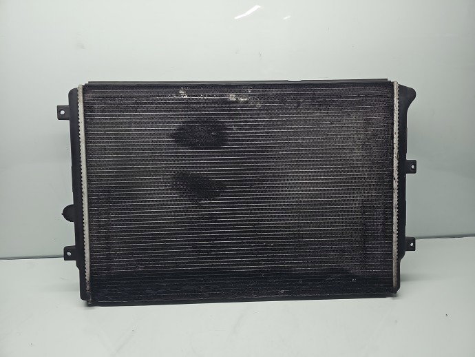 Radiator apa Volkswagen Touran (1T3) [Fabr 2010-2015] OEM 2.0 TDI CFHC 103KW / 140CP