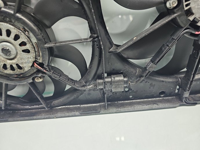 Electroventilator Volkswagen Touran (1T3) [Fabr 2010-2015] 1K0121207BC 2.0 TDI CFHC 103KW / 140CP