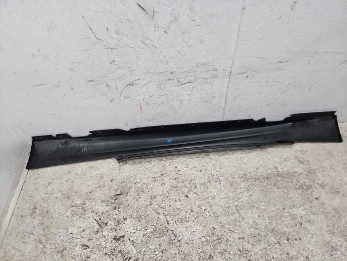 Prag lateral dreapta Bmw 1 (E88) [Fabr 2008-2013] Cabrio Pachet M 8044664