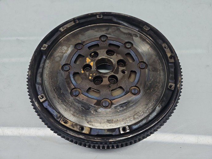 Volanta Skoda Superb II (3T4) [Fabr 2008-2015] ?1.9 TDI BKC 415025010 77KW / 105CP