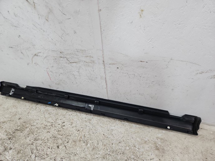Prag lateral stanga LAND ROVER Range Rover Evoque [Fabr 2011-2018] SUV BJ32-10155-AB