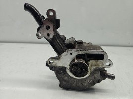 Pompa vacuum Volkswagen Golf 5 (1K1) [Fabr 2004-2008] 038145209C ?1.9 TDI BKC 77KW / 105CP