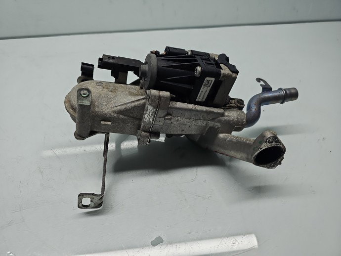 Racitor gaze Volvo S60 II [Fabr 2010-2018] 50563902 1.6 D4162T 84KW / 115CP