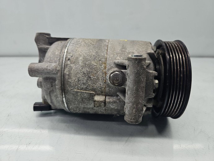 Compresor clima Volkswagen Passat B6 (3C2) [Fabr 2005-2010] 5N0820803A 1.6 TDI CAYC 77KW / 105CP