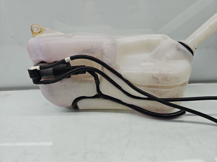 Vas lichid parbriz Nissan Qashqai [Fabr 2007-2014] 28910-JD000