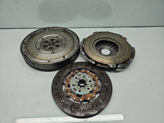 Kit ambreiaj volanta masa dubla Volvo S60 II [Fabr 2010-2018] 1.6 D4162T OEM 84KW / 115CP