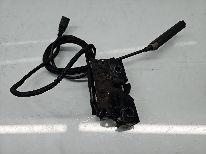 Broasca capota Volkswagen Golf 7 (5G) [Fabr 2014-prezent] Hatchback OEM