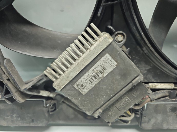 Electroventilator AUDI Q3 (8UB) [Fabr 2011-2018] 8K0121003AD 2.0 TDI CGLC 130KW / 177CP