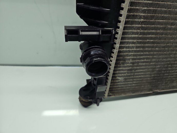 Radiator apa Volvo S80 II [Fabr 2006-2016] 31568082 2.0 D4204T5 133KW / 181CP