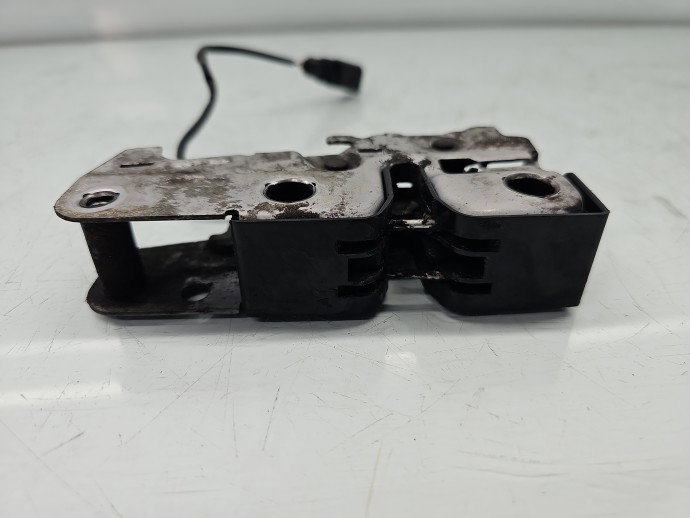 Broasca capota Skoda Roomster Praktik (5J) [Fabr 2006-2015] Monovolum 5J0823509