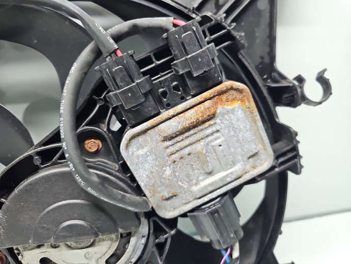 Electroventilator Volvo S80 II [Fabr 2006-2016] 31338823 2.0 D4204T5 133KW / 181CP