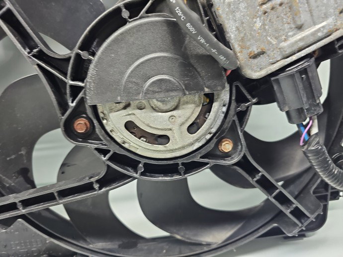 Electroventilator Volvo S80 II [Fabr 2006-2016] 31338823 2.0 D4204T5 133KW / 181CP