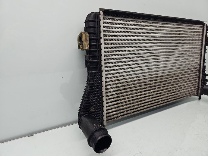 Radiator intercooler Volkswagen Scirocco (137) [Fabr 2008-2017] 1K0145803AF 2.0 TDI CBBB 125KW / 170CP