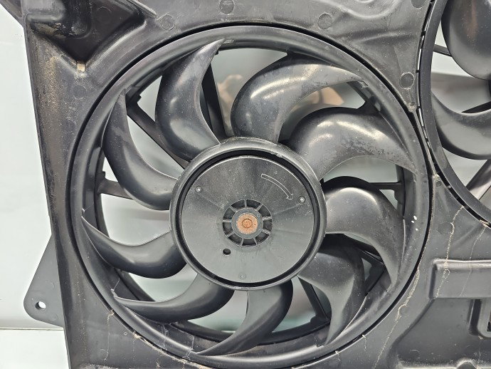 Electroventilator Opel Antara [Fabr 2006-2017] 1096131 2.2 CDTI A22DM 135KW / 184CP1P