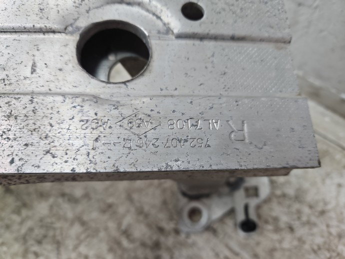 Armatura bara fata Renault Clio 4 [Fabr 2012-2020] Hatchback 752107246R