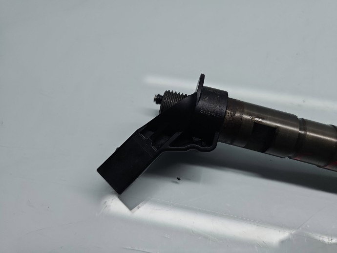 Injector AUDI A8 (4E) [Fabr 2004-2009] 059130277AH 3.0 TDI BKS 165KW / 224CP